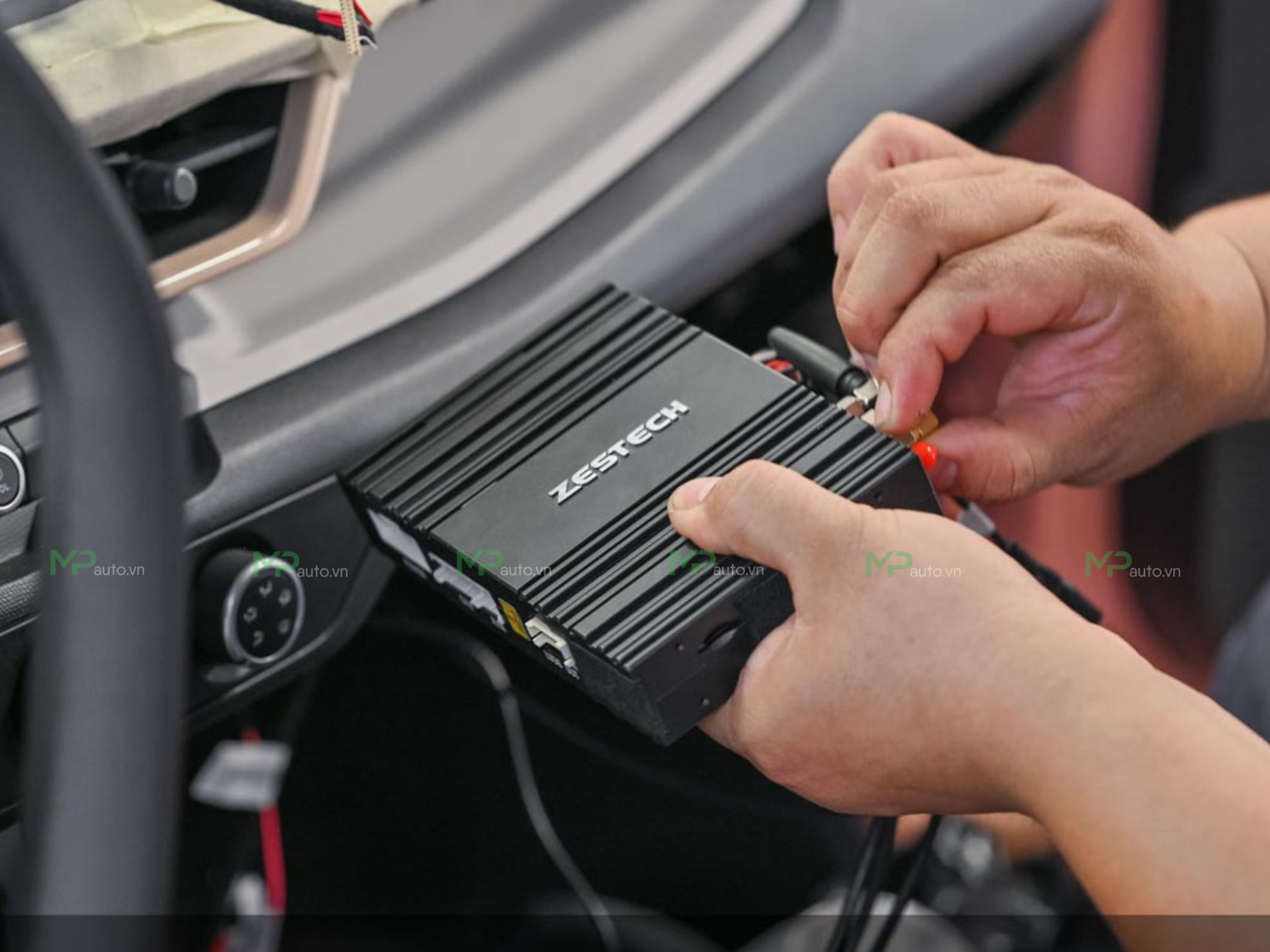 Màn Hình Android Zestech ZT3 VinFast VF3