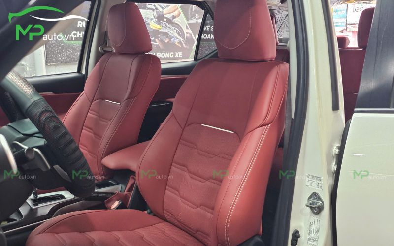 Bọc ghế da ô tô