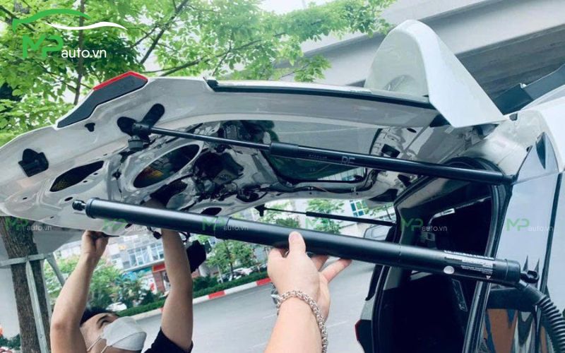 Cốp điện Zestech Zcop