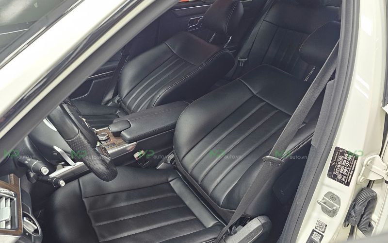 Bọc ghế da ô tô